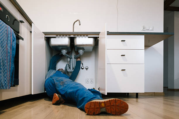 Professional Plumbing technician working in Medina, TN